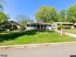 7726 summit st, kansas city,  MO 64114
