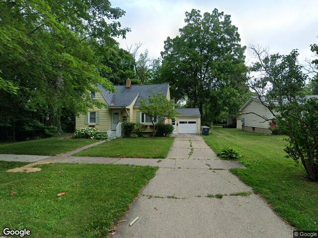 533 humphrey st, south haven,  MI 49090