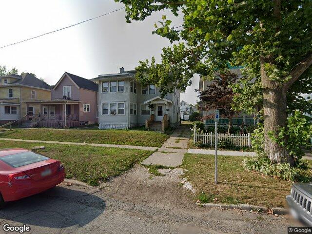 1521 washington ave se, cedar rapids,  IA 52403
