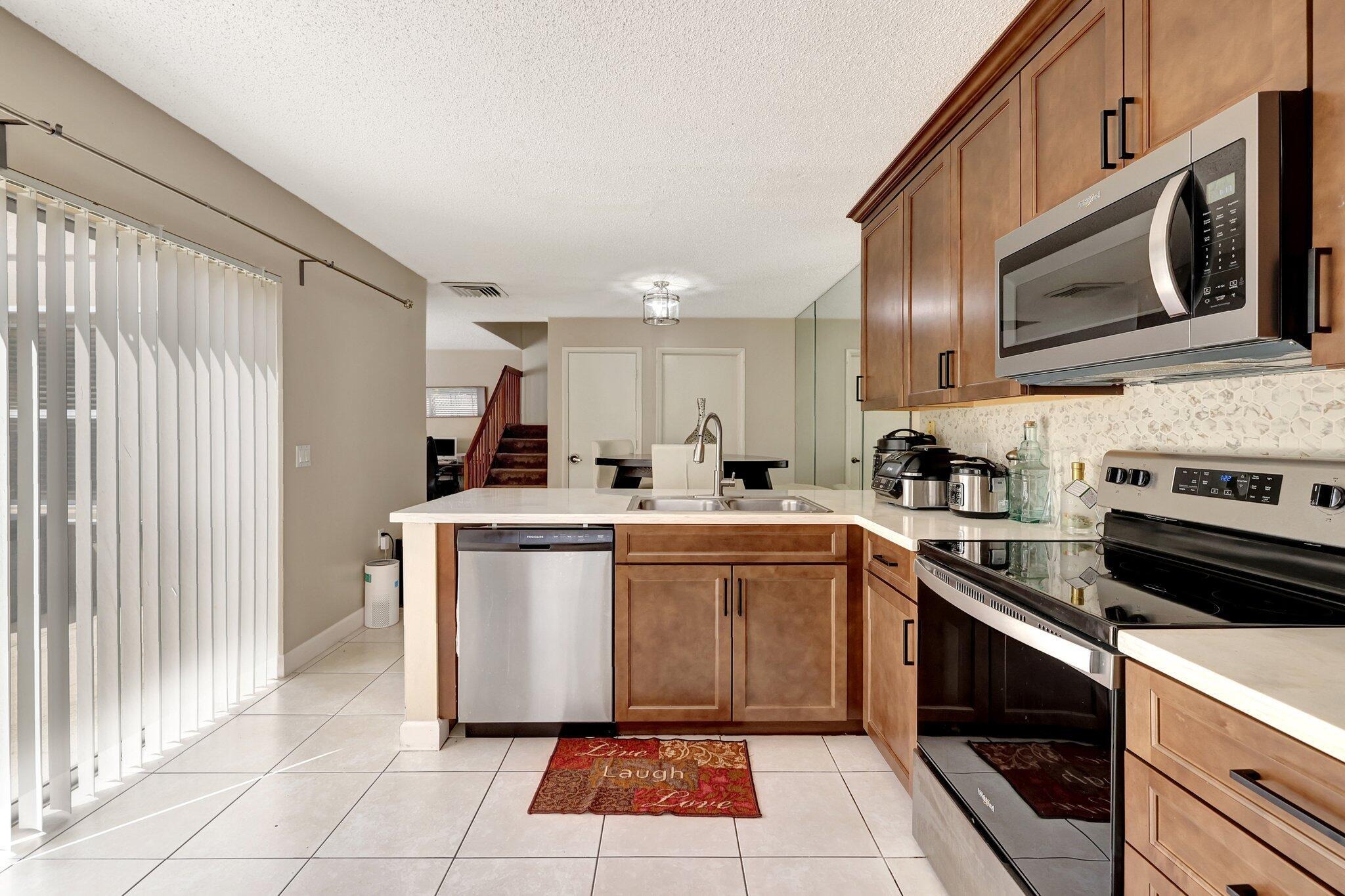 3325 sw sunset trace cir, palm city,  FL 34990