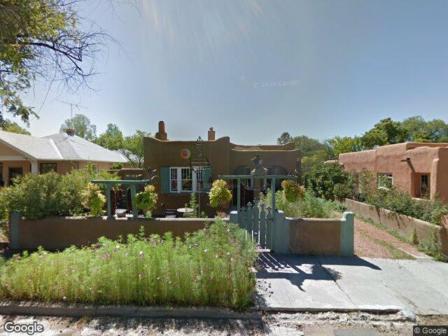 216 e santa fe ave, santa fe,  NM 87505