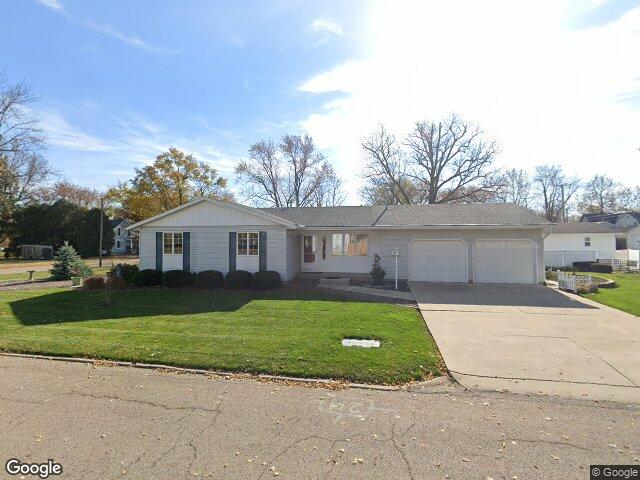301 9th st, mendota,  IL 61342