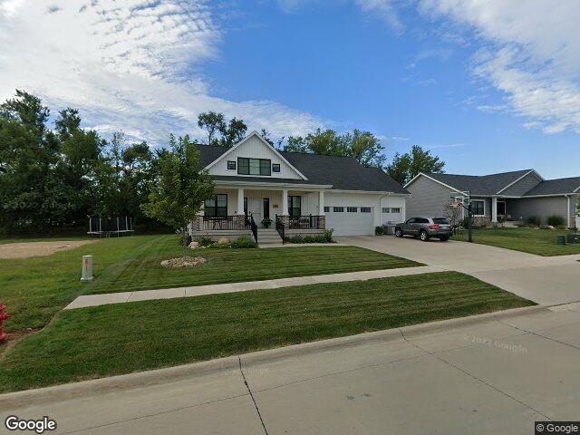 1153 cedar springs dr, marion,  IA 52302