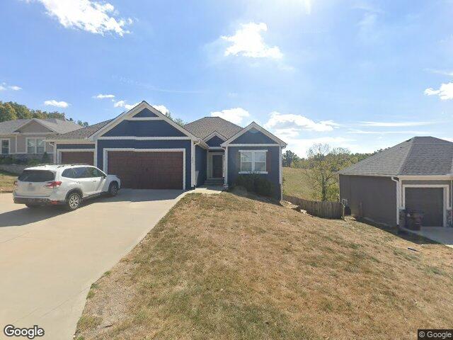 807 sw mill creek ct, grain valley,  MO 64029