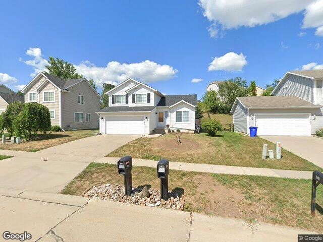 3503 field stone pl sw, cedar rapids,  IA 52404
