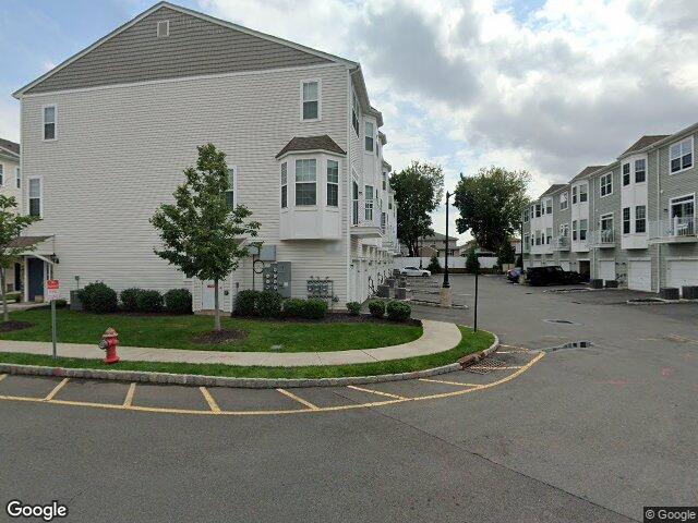 4 jasmine ln # 1202
                                ,Unit # 1202, garfield,  NJ 07026