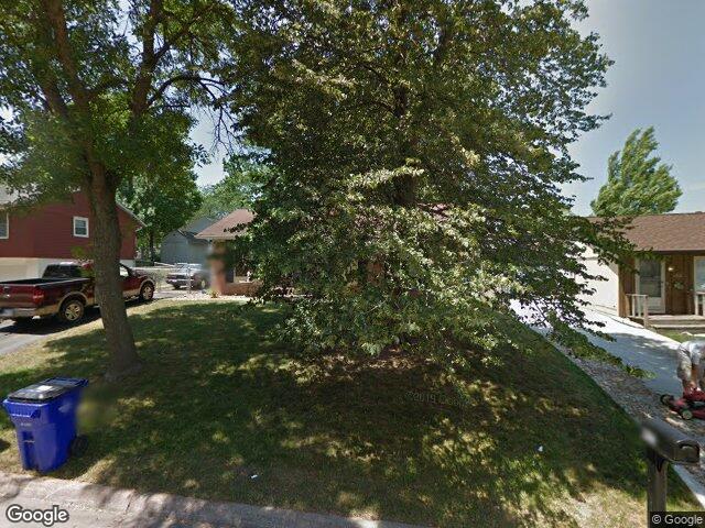 3310 dunham dr sw, cedar rapids,  IA 52404