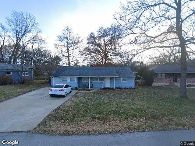 2405 ne 57th ter, kansas city,  MO 64118