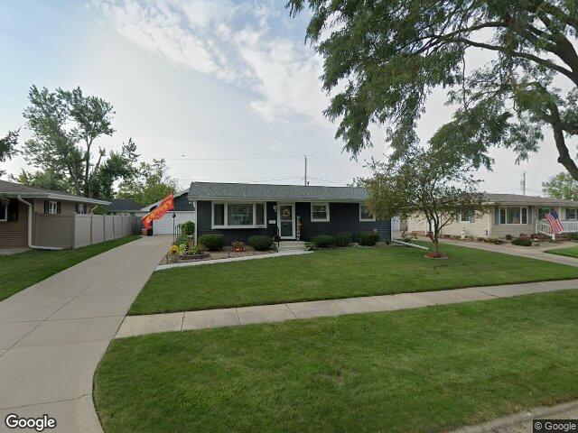 1785 valleyview dr, marion,  IA 52302