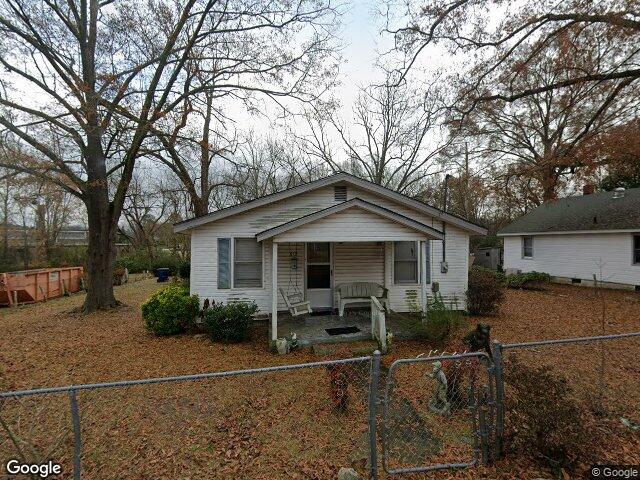 612 n 4th st, smithfield,  NC 27577