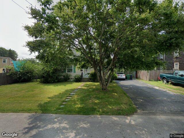 100 betsey williams dr, warwick,  RI 02889