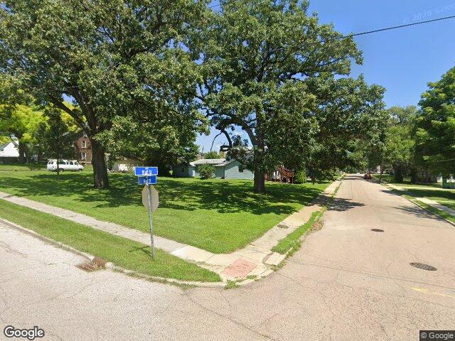 1429 bluff st, peru,  IL 61354