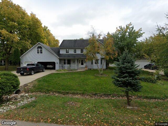 777 debbie ln, sandwich,  IL 60548