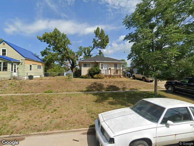 1618 se 13 avenue, cedar rapids,  IA 52401