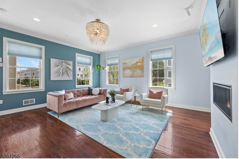 129 roosevelt dr, wood ridge,  NJ 07075