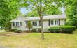 77 kentucky ave, warwick,  RI 02888
