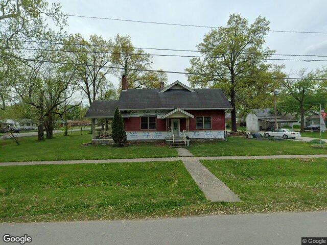 318 e barnes st, centralia,  MO 65240