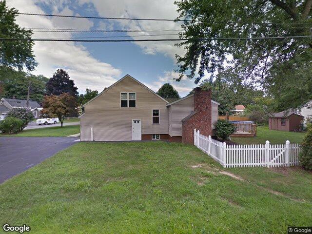 2834 halsey dr, schenectady,  NY 12304