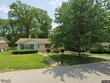46 lake forest dr, belleville,  IL 62220
