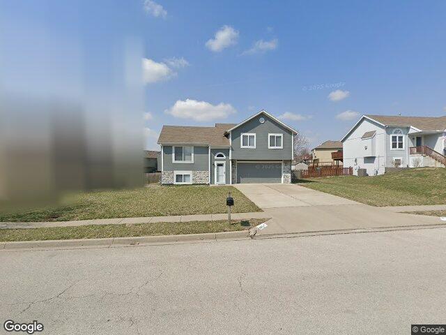 8916 ne 114 terrace, kansas city,  MO 64157