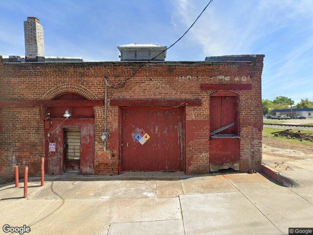 109 e spring st, henderson,  NC 27536