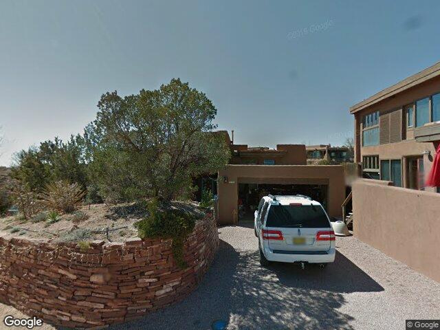 794 calle altamira, santa fe,  NM 87501