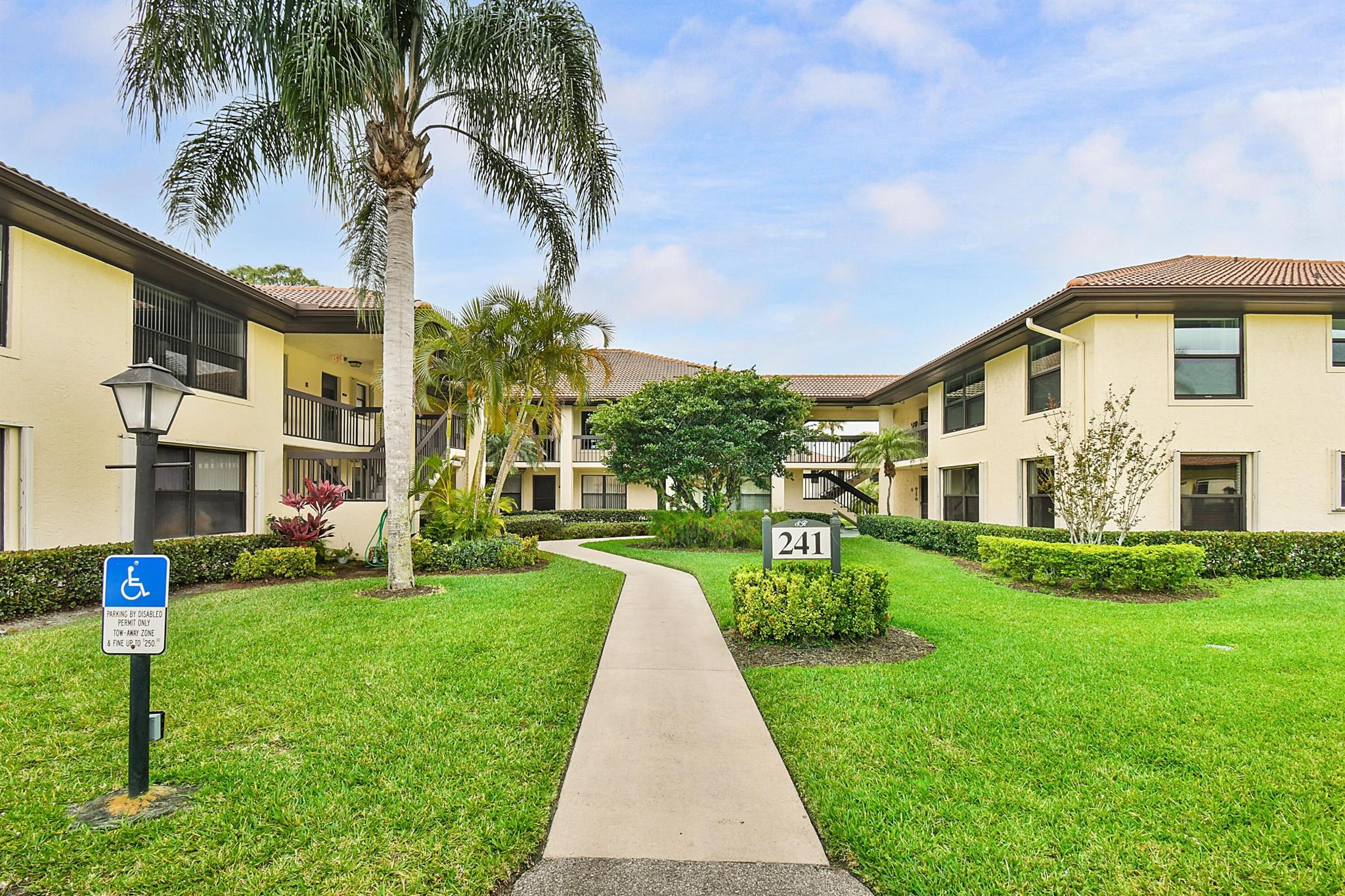 241 sw south river dr
                                ,Unit 206, stuart,  FL 34997