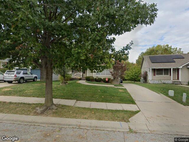 6272 n holly st, kansas city,  MO 64118