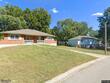 4805 sw 6th terrace, blue springs,  MO 64014
