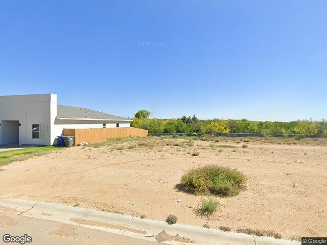 2335 mango rd, laredo,  TX 78046