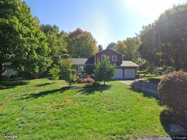 46 wiltshire way, schenectady,  NY 12309