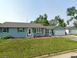 301 marion st, hiawatha,  IA 52233