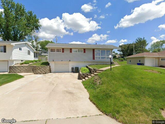 115 patricia ln nw, cedar rapids,  IA 52405
