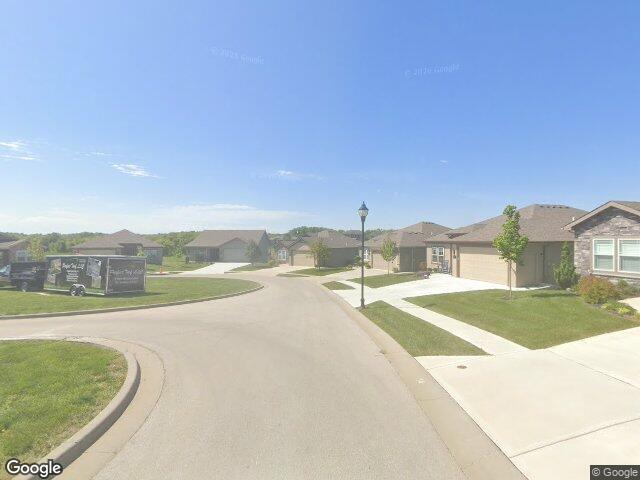 2125 greenfield point, kearney,  MO 64060