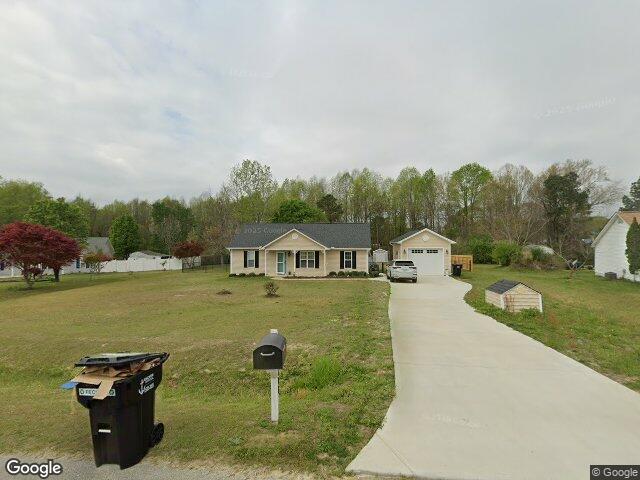108 danbury ct, willow spring,  NC 27592