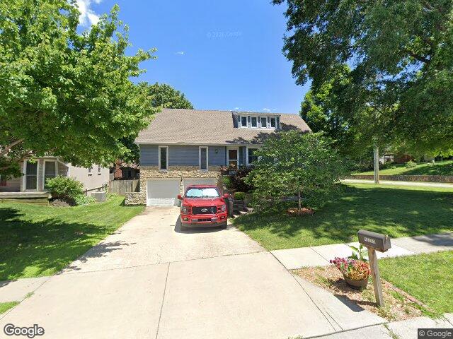 10283 haskins st, lenexa,  KS 66215