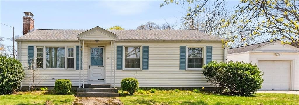 58 canna st, warwick,  RI 02888