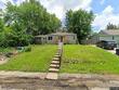 2305 s hall rd, independence,  MO 64052