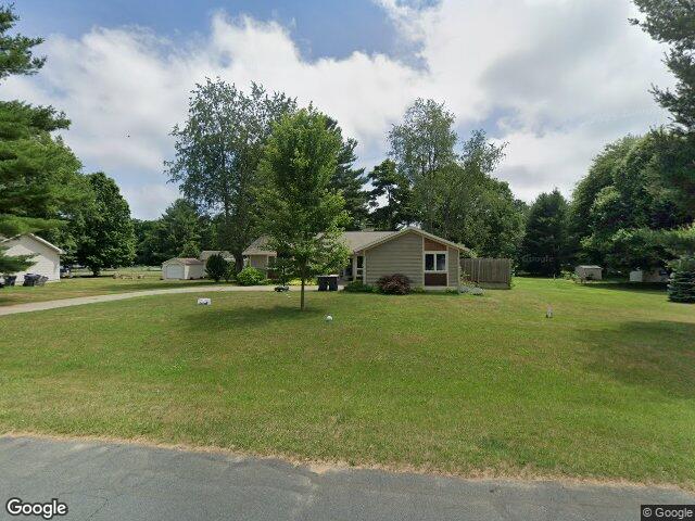 68377 riverview dr, south haven,  MI 49090