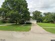 320 e church st, utica,  IL 61373