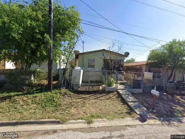 515 e kearney st, laredo,  TX 78040