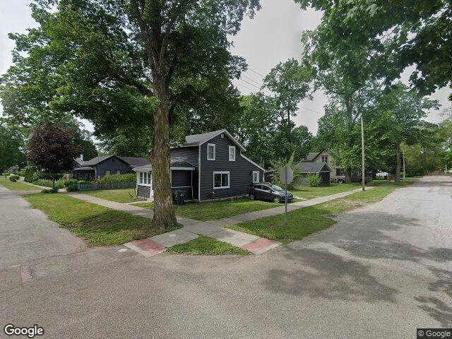 102 mary st, hartford,  MI 49057