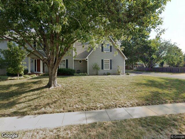 813 nw high point dr, lees summit,  MO 64081