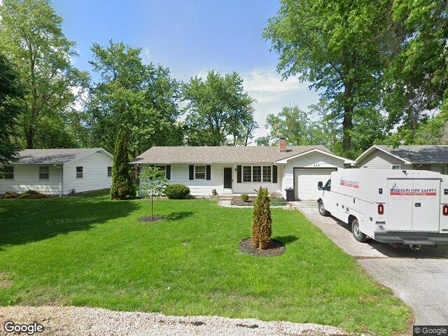 575 tidball ave, centralia,  MO 65240