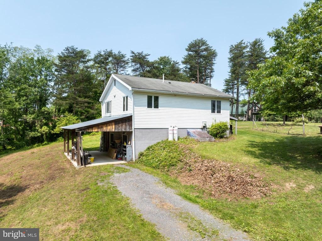 10496 red hawk ln, huntingdon,  PA 16652