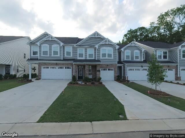 5645 de vere drive unit 103
                                ,Unit Unit 103, fort mill,  SC 29707