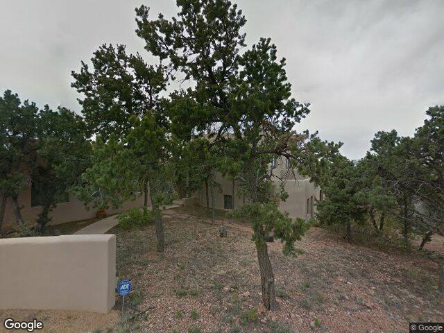 26 apache creek rd, santa fe,  NM 87505
