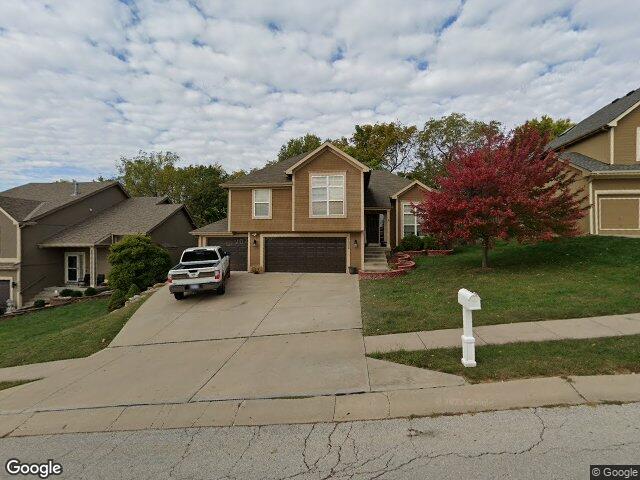5612 n wyoming ave, kansas city,  MO 64118