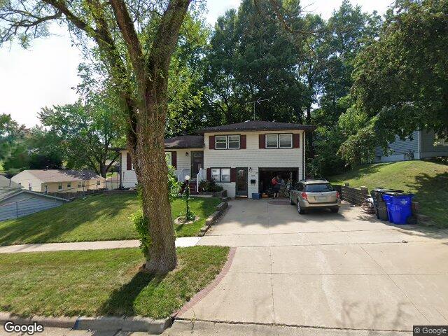 1425 harold dr se, cedar rapids,  IA 52403