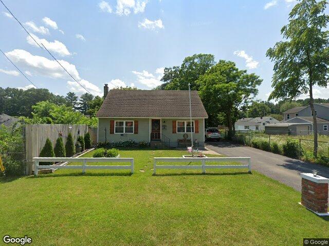 1 moyer ave, schenectady,  NY 12306